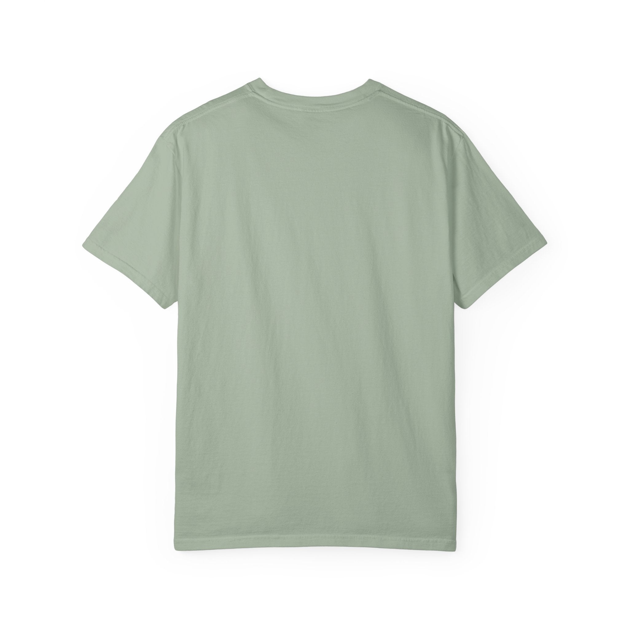 Red, White & Golden T-Shirt – American Flag with Golden Retriever Design